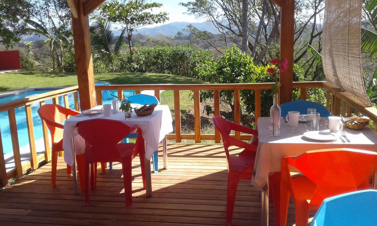 El Nido Rojo Bed and breakfast